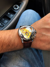 Load image into Gallery viewer, Geometric Triangle Watch