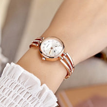 Load image into Gallery viewer, Fashion Rhinestone Watch