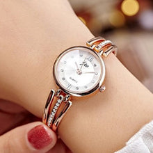 Load image into Gallery viewer, Fashion Rhinestone Watch