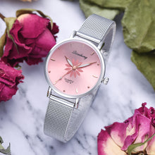 Load image into Gallery viewer, Flowers Metal Wrist Watch