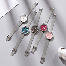 Load image into Gallery viewer, Flowers Metal Wrist Watch