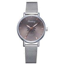 Load image into Gallery viewer, Flowers Metal Wrist Watch