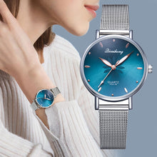 Load image into Gallery viewer, Flowers Metal Wrist Watch